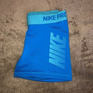 Nike spandex
